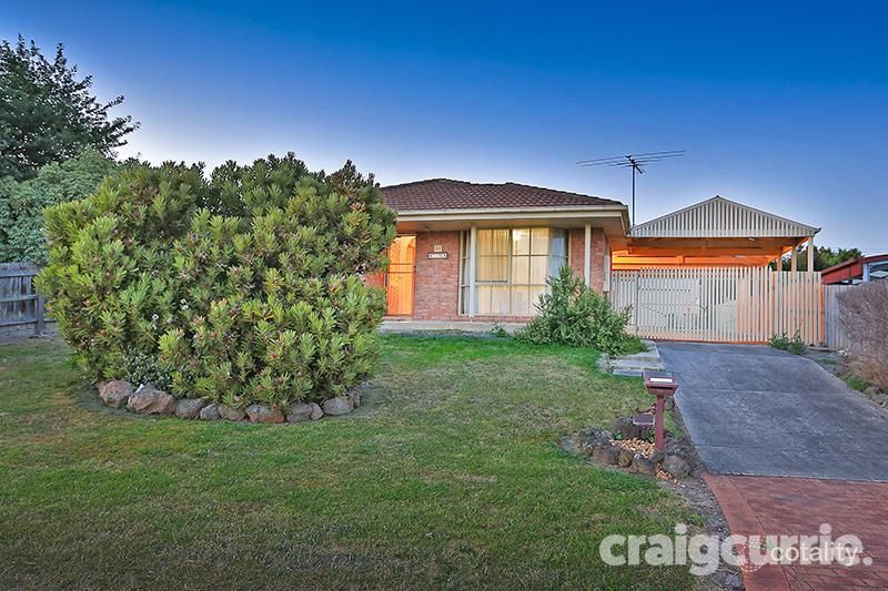23 Montclaire Ct, Pakenham, VIC 3810