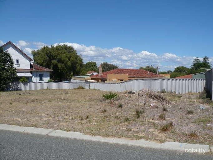 21 Shoalwater Rd, Shoalwater, WA 6169