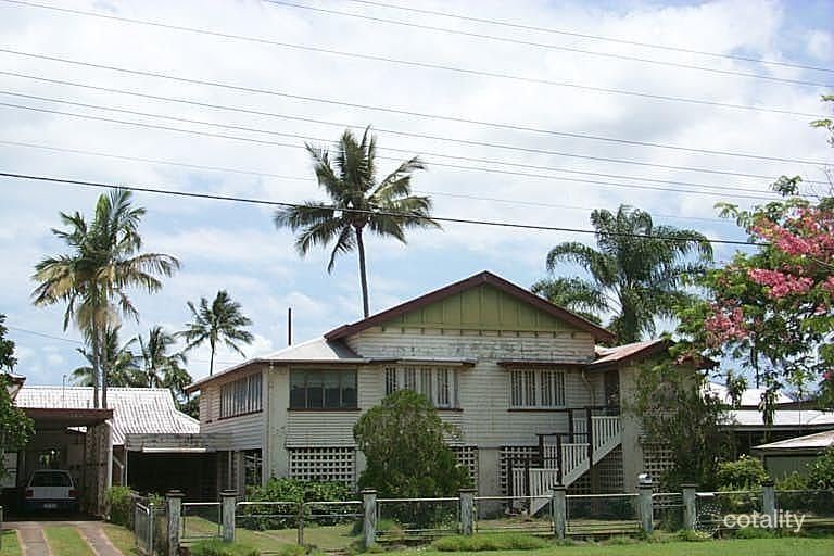 276 Lake St, Cairns North, QLD 4870