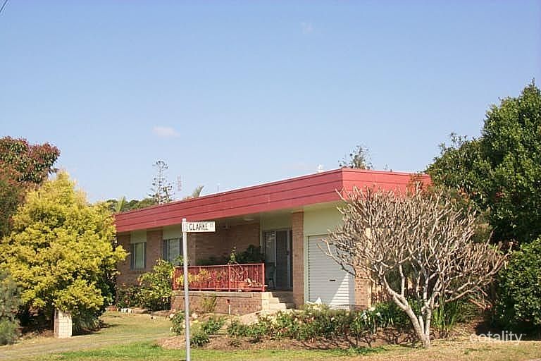 4 Tom St, Pialba, QLD 4655