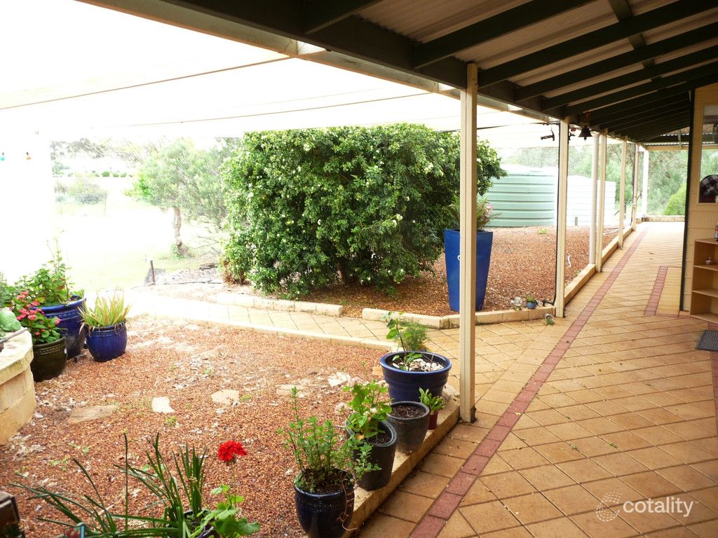 11 Prunster Rd, York, WA 6302