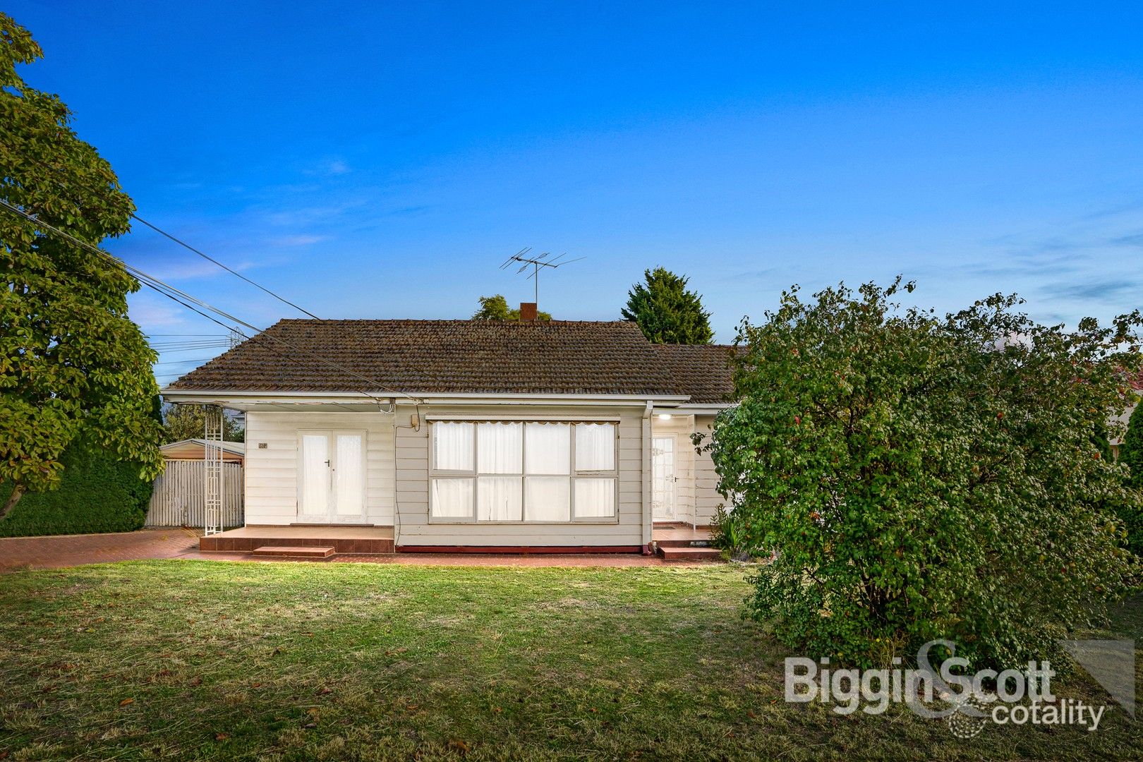 32 Ranfurlie Dr, Glen Waverley, VIC 3150