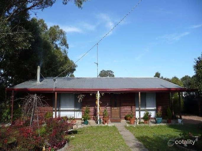 21 Main Rd, Lindenow, VIC 3865