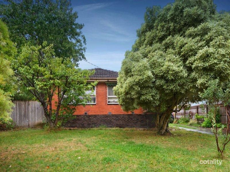 24 Ballantyne Cres, Kilsyth, VIC 3137