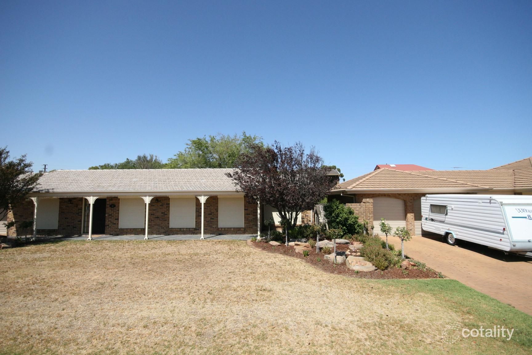 13 Martine Ct, Novar Gardens, SA 5040