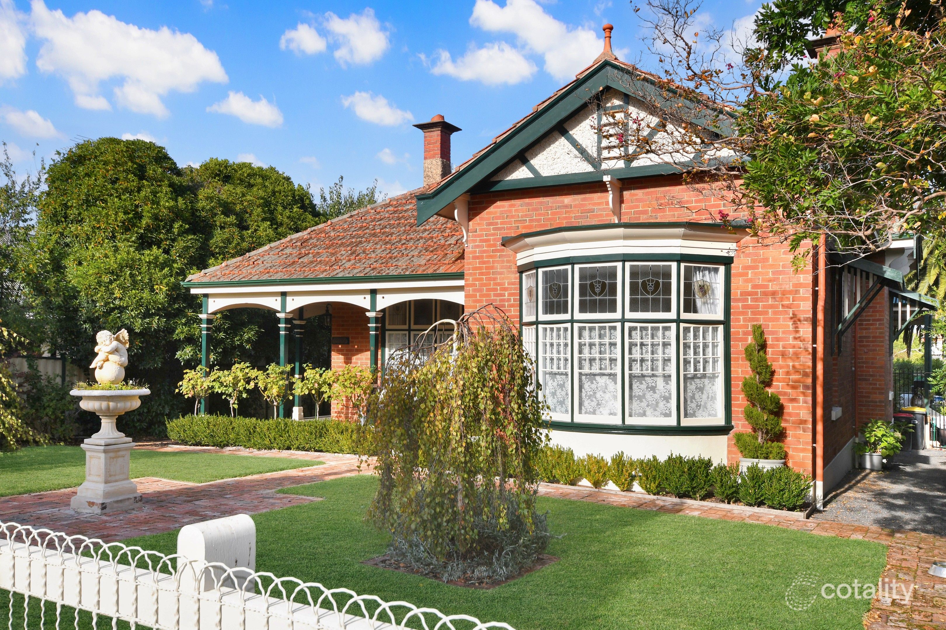 16 Skene St, Stawell, VIC 3380