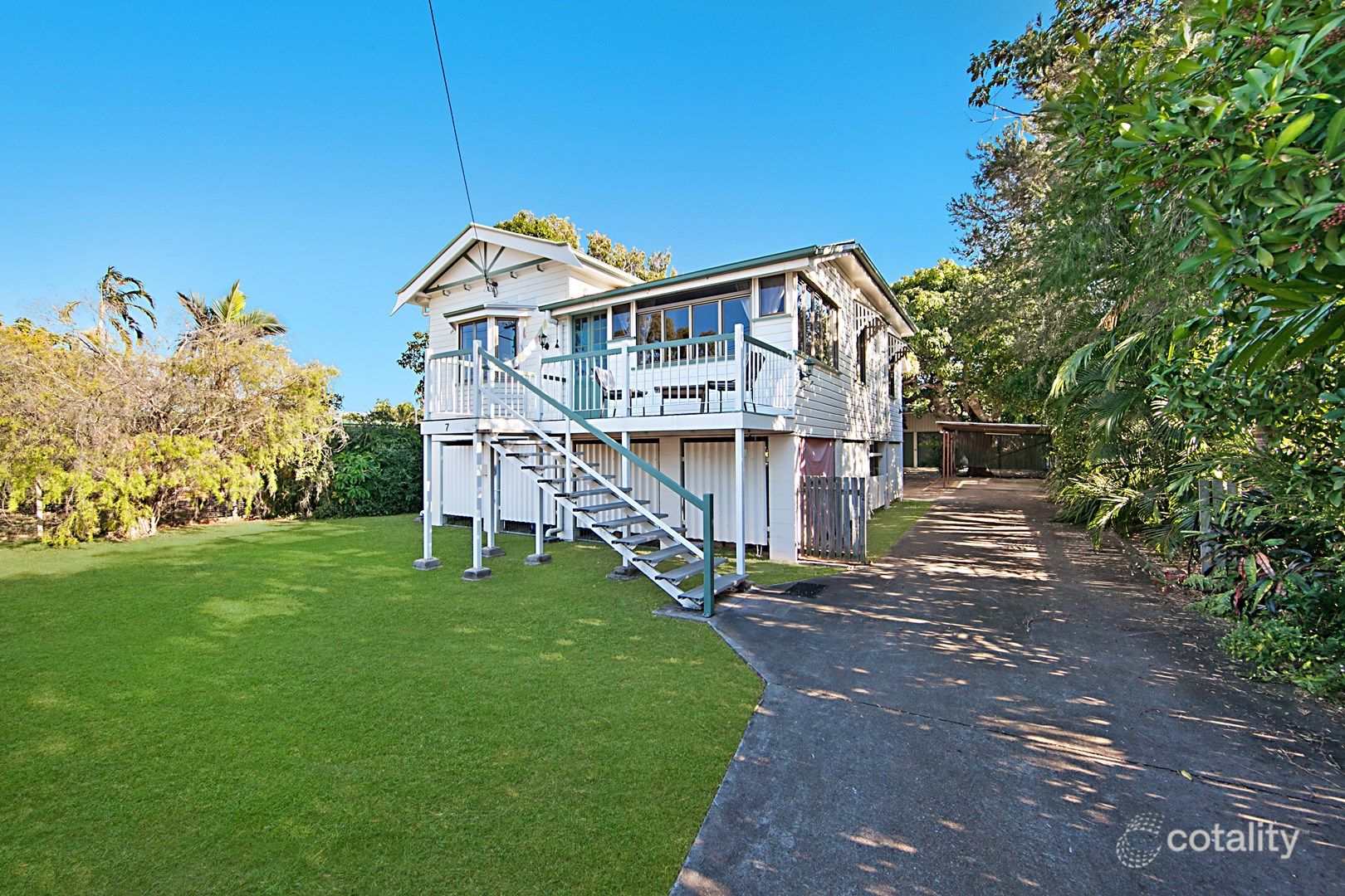 7 Fry St, Belgian Gardens, QLD 4810