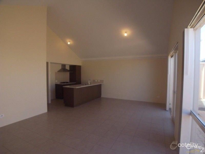 54 Feakle Bend, Ridgewood, WA 6030