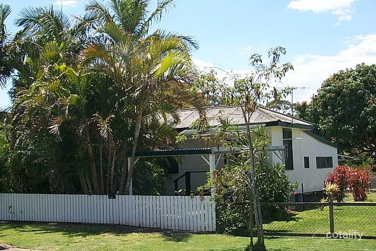 15 Booran St, Lota, QLD 4179