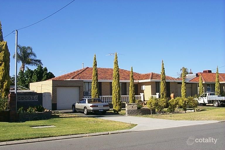 4 Dunholme Pl, Osborne Park, WA 6017