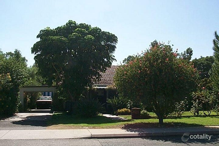 11 Martin Ave, Rivervale, WA 6103