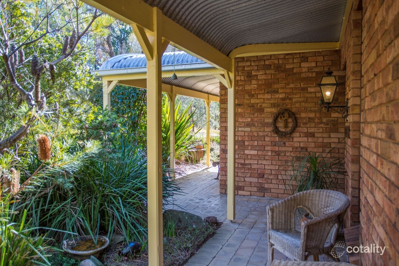 35 Binalong Rd, Belimbla Park, NSW 2570