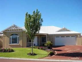 8 Kenworth Pass, Success, WA 6164