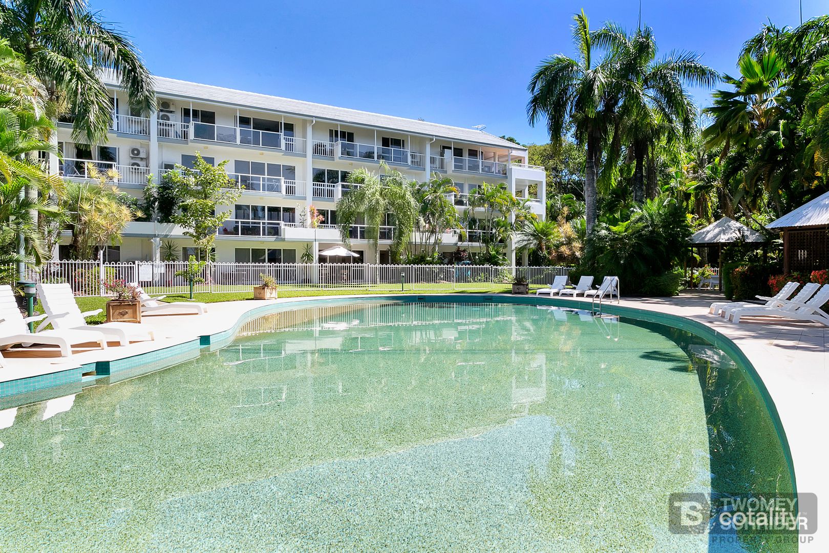 336/305-341 Coral Coast Dr, Palm Cove, QLD 4879