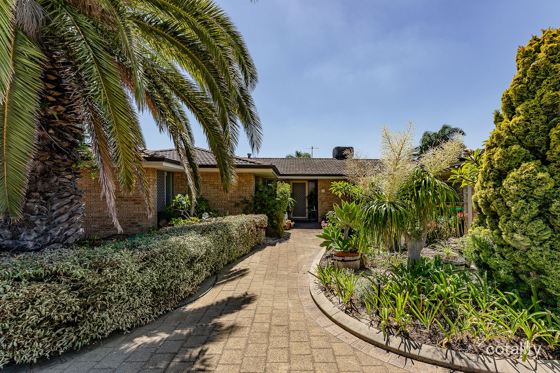 4 Lushington Dr, Padbury, WA 6025