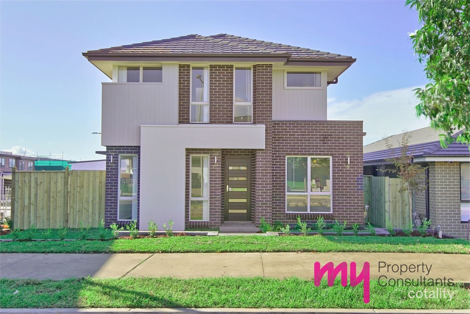364c South Cct, Oran Park, NSW 2570