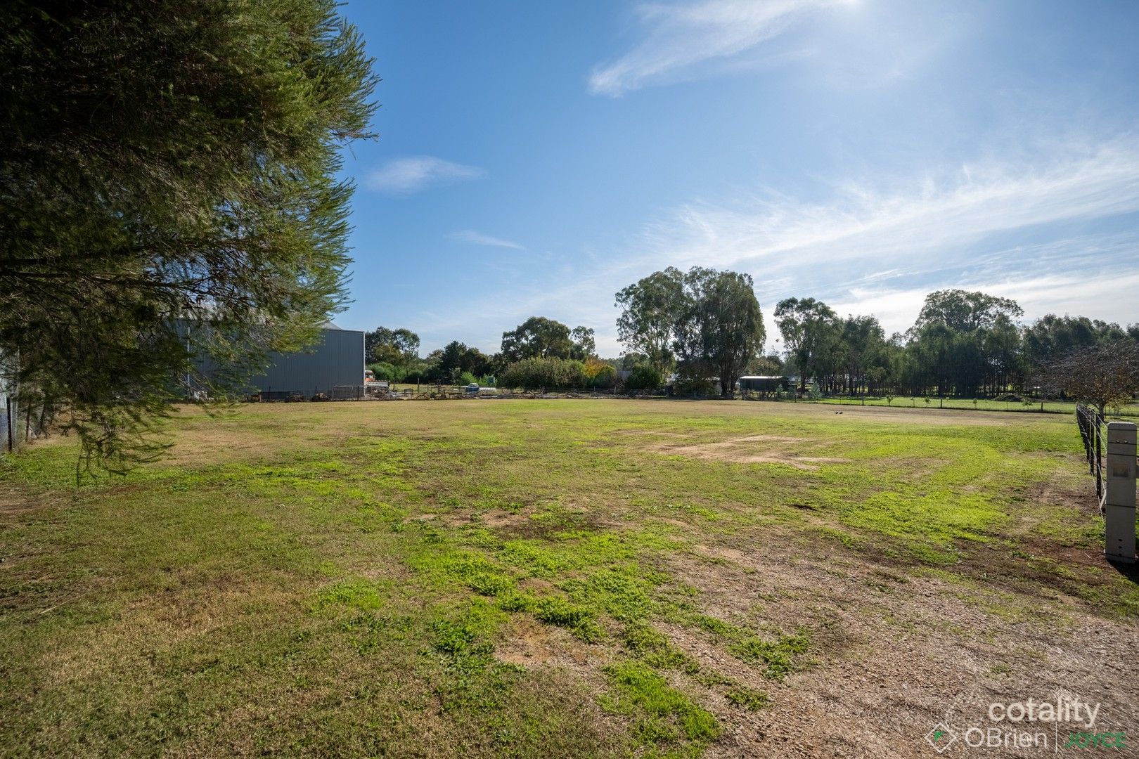 13 Ely St, Oxley, VIC 3678