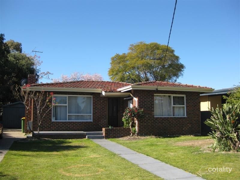 11 Oriana St, Belmont, WA 6104