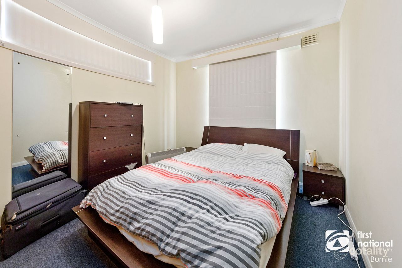 2/172-174 Wilson St, Burnie, TAS 7320