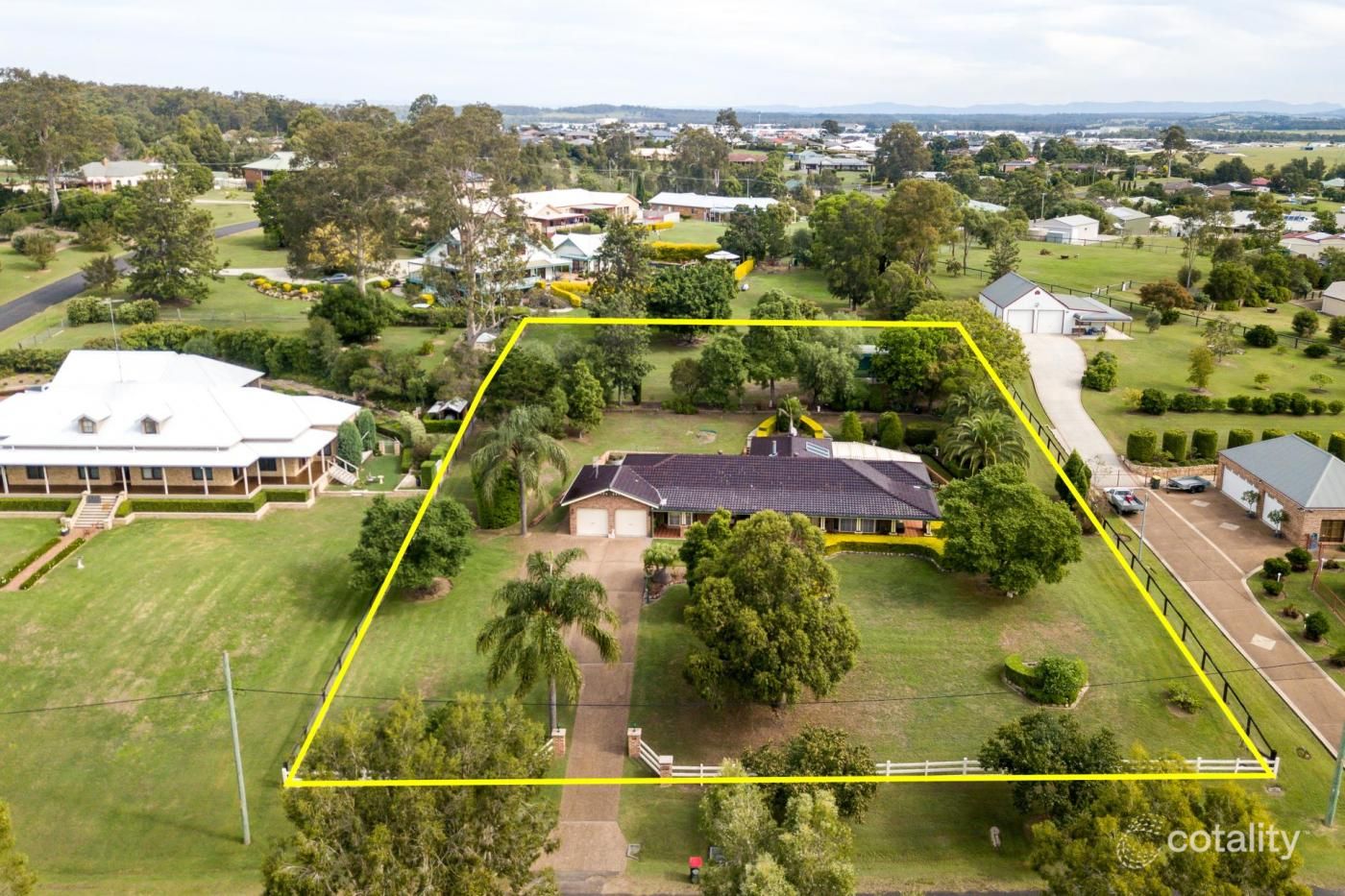 18 Blue Gum Dr, Aberglasslyn, NSW 2320