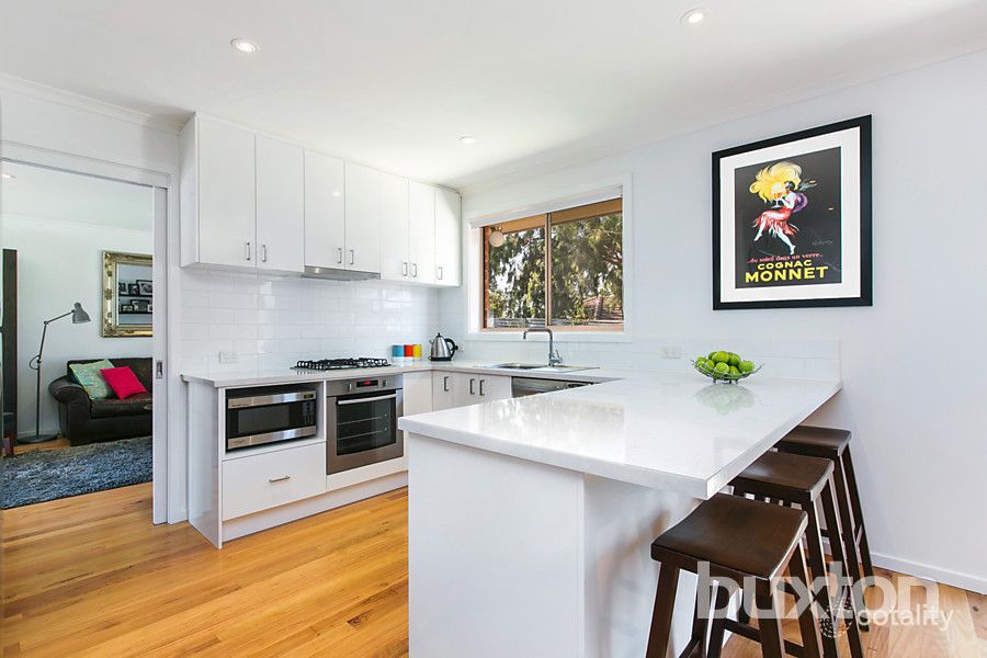 2/15 Imes St, Parkdale, VIC 3195