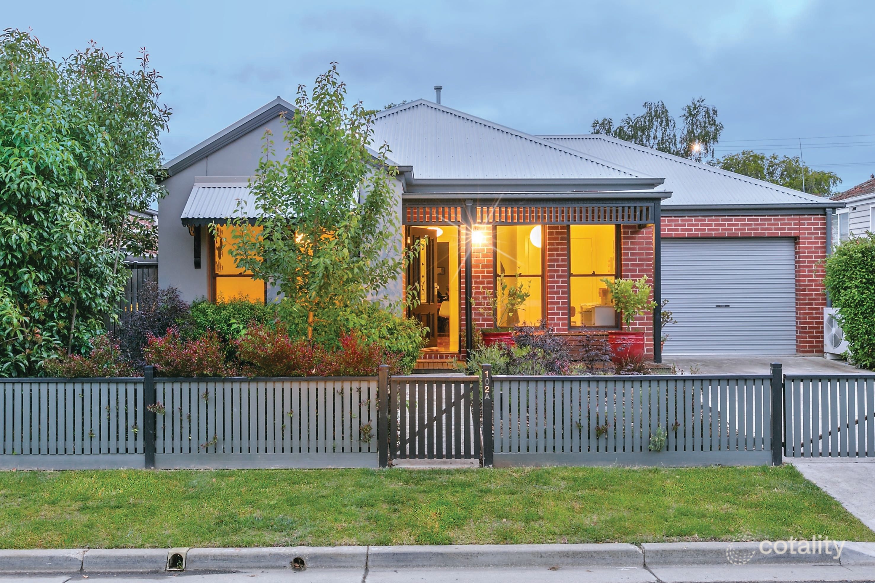 102a Johns St, Ballarat East, VIC 3350