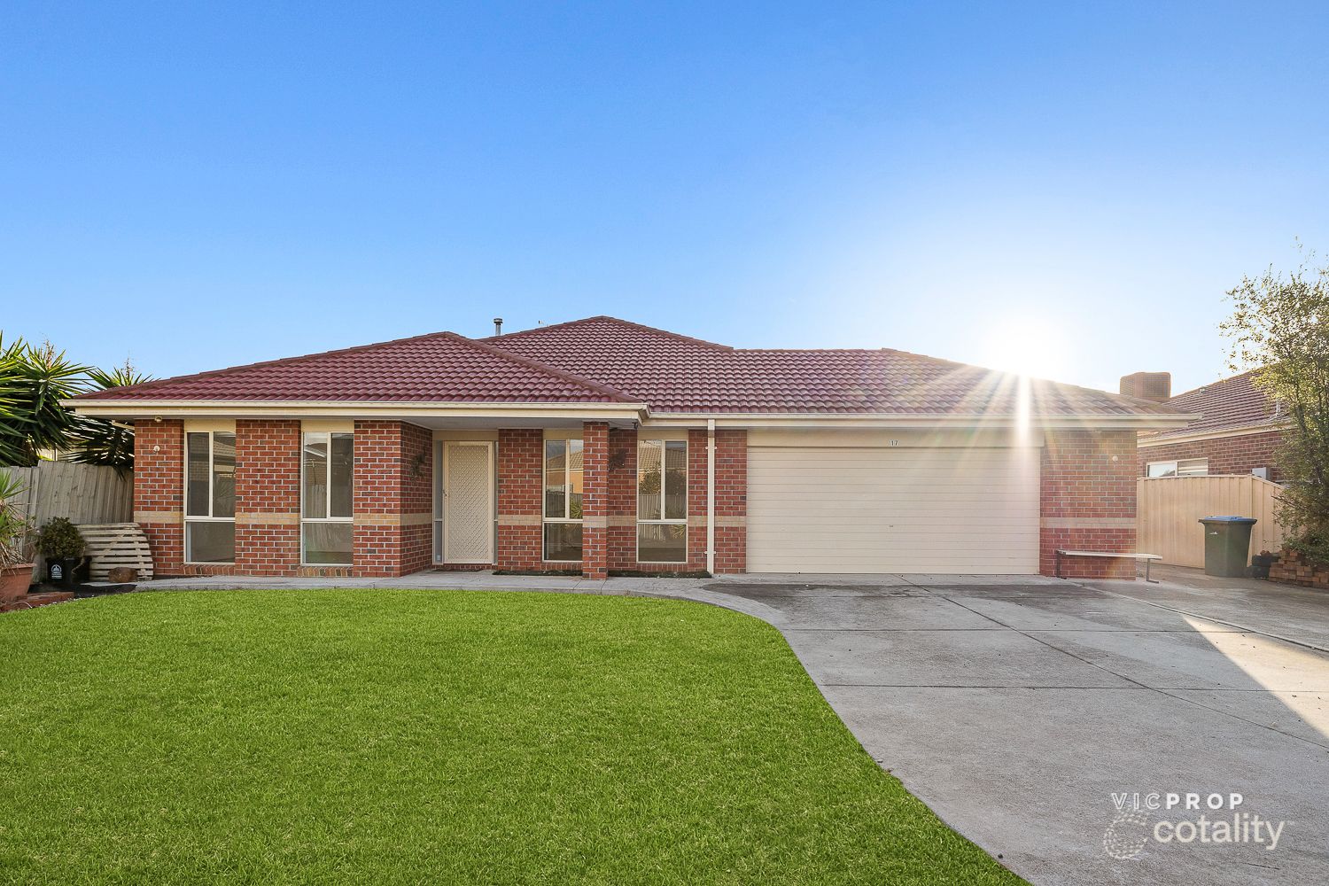 17 Mayfield Ave, Truganina, VIC 3029