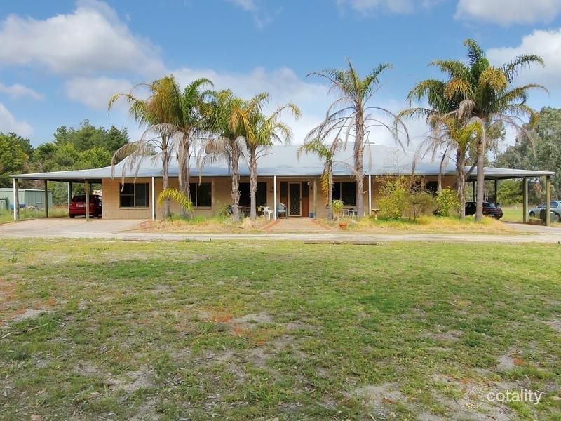 11 Wills Pl, Oakford, WA 6121