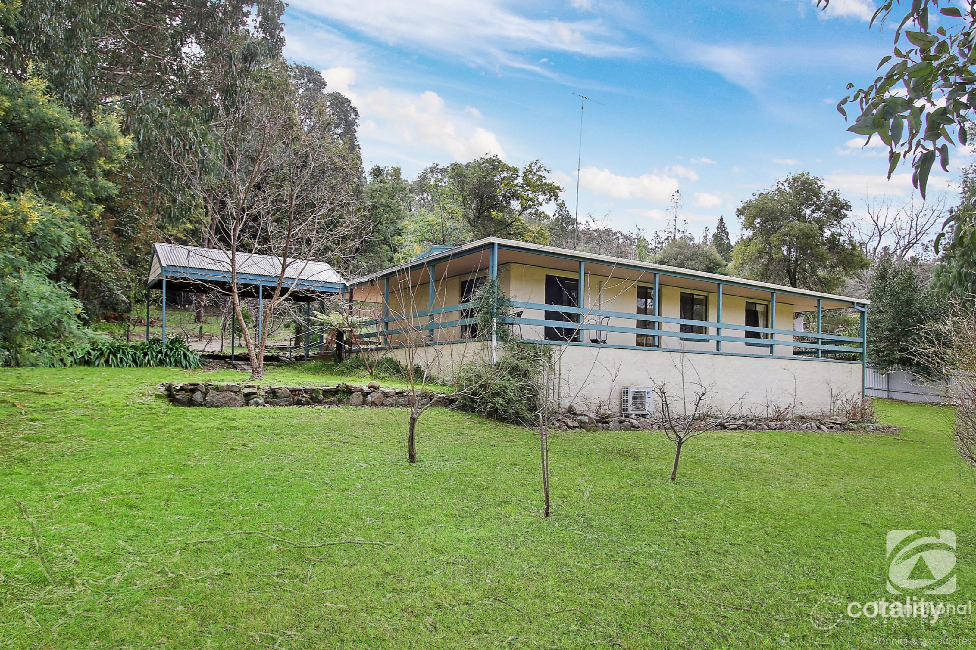 74 Camp St, Beechworth, VIC 3747