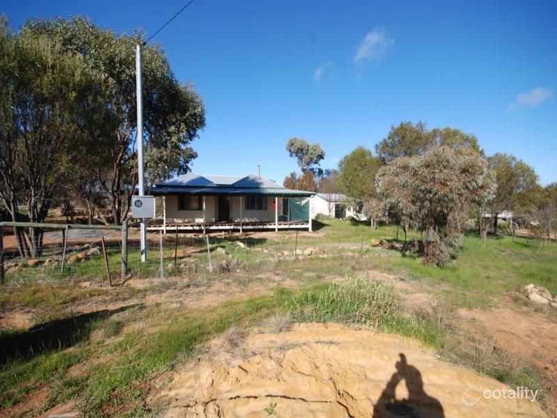 54 Carton St, Cuballing, WA 6311