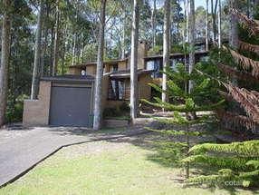 19 Gem Cres, Narooma, NSW 2546