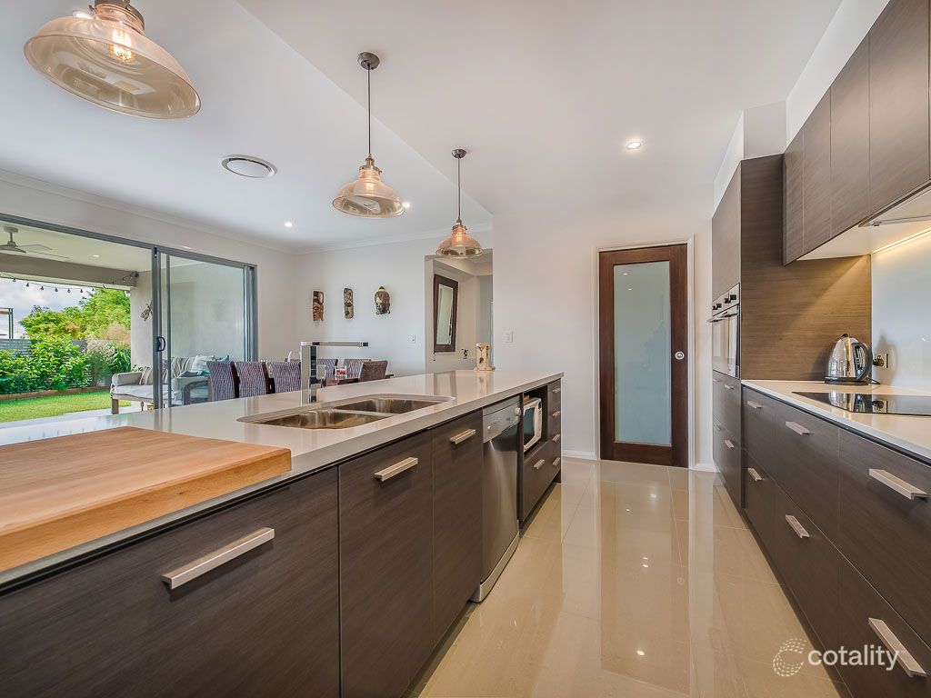 3 Black Beech Rd, Noosa Heads, QLD 4567