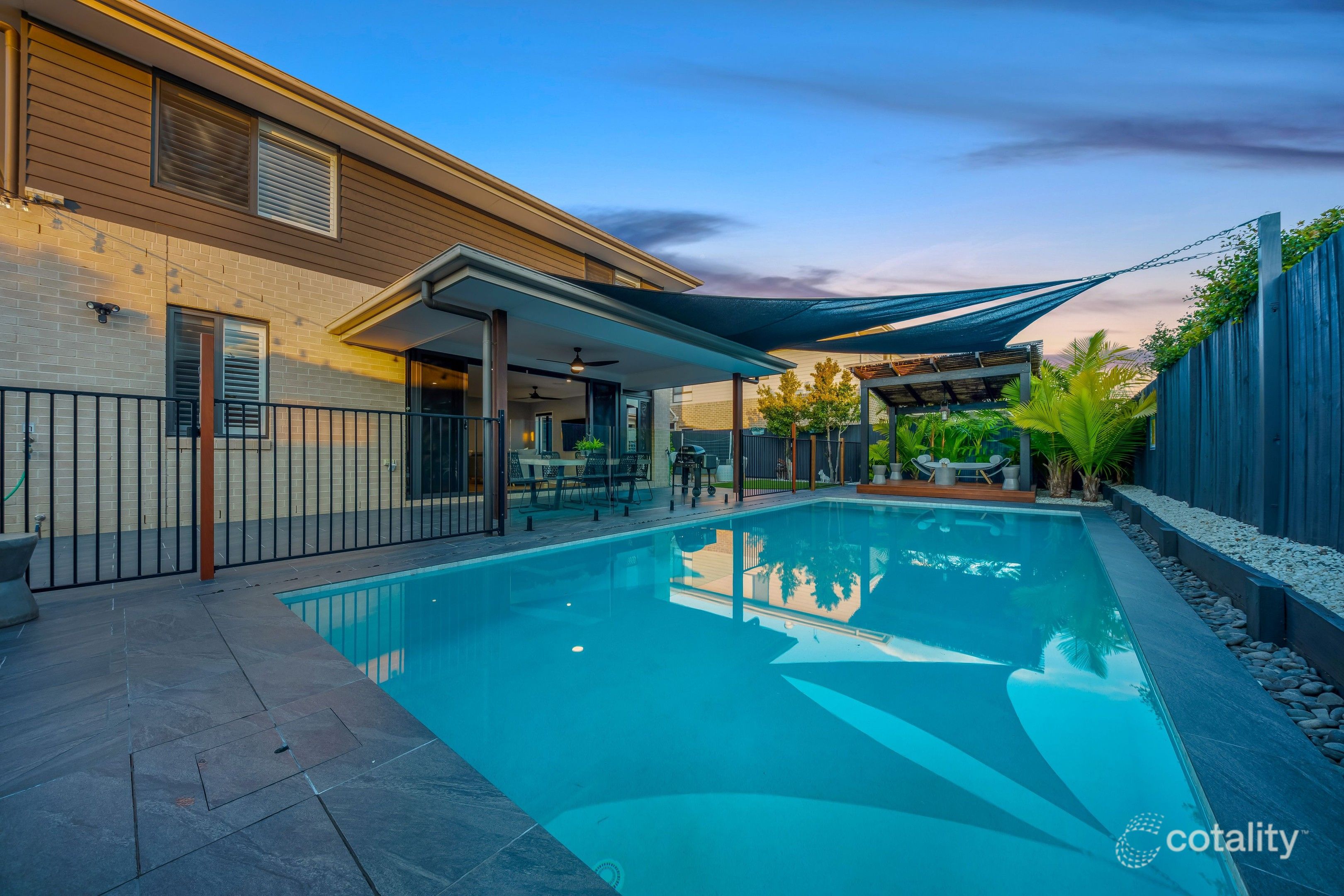 6 Eden Dr, Baringa, QLD 4551