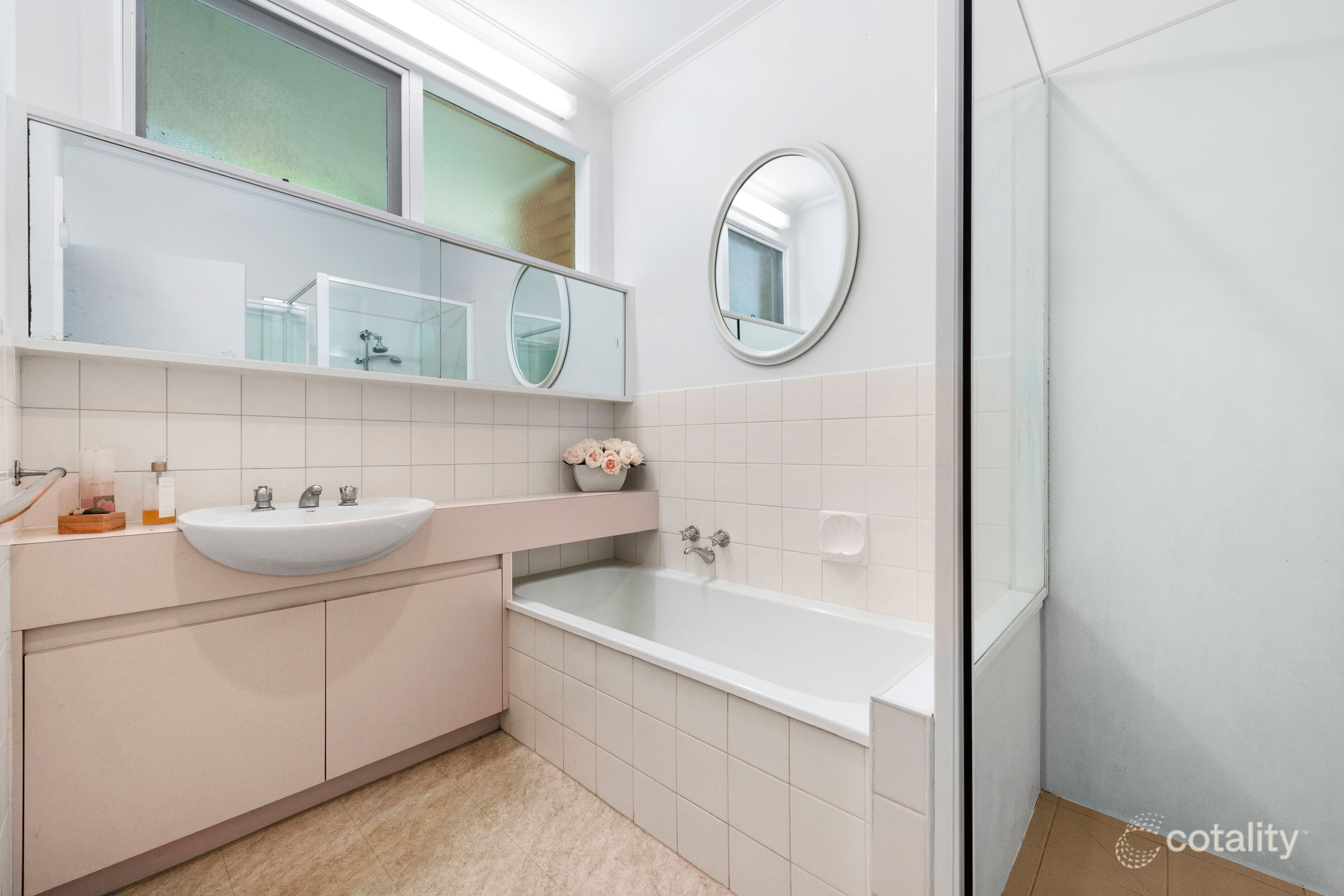 51 Moreton Bay Dr, Highton, VIC 3216