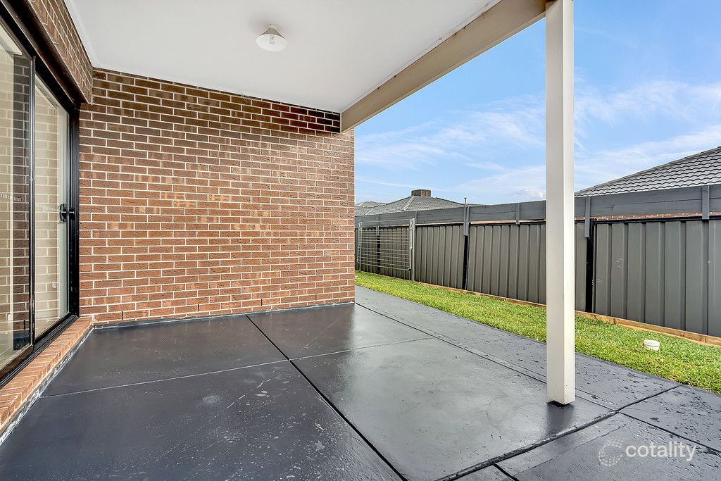 7 Divan Pl, Craigieburn, VIC 3064