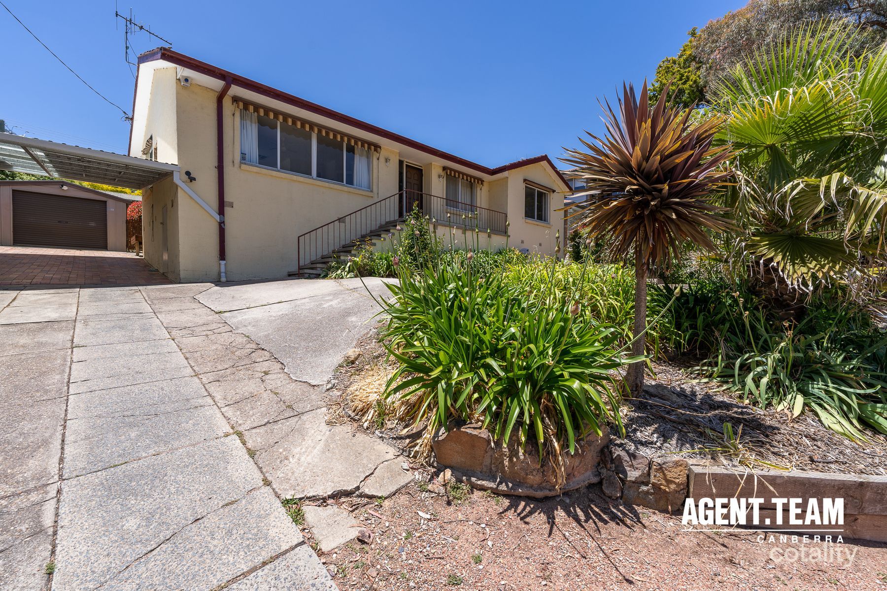 17 Berne Cres, Macgregor, ACT 2615