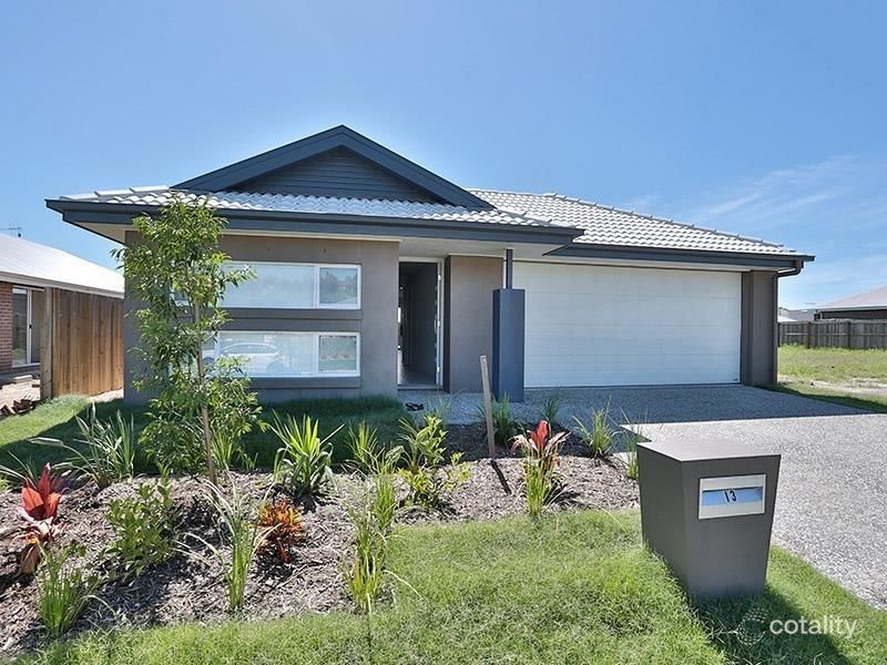 13 Denham Cct, Willow Vale, QLD 4209