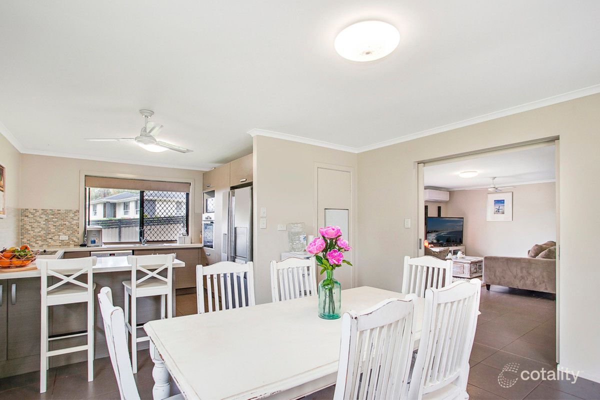 1 Woolmere St, Carrara, QLD 4211