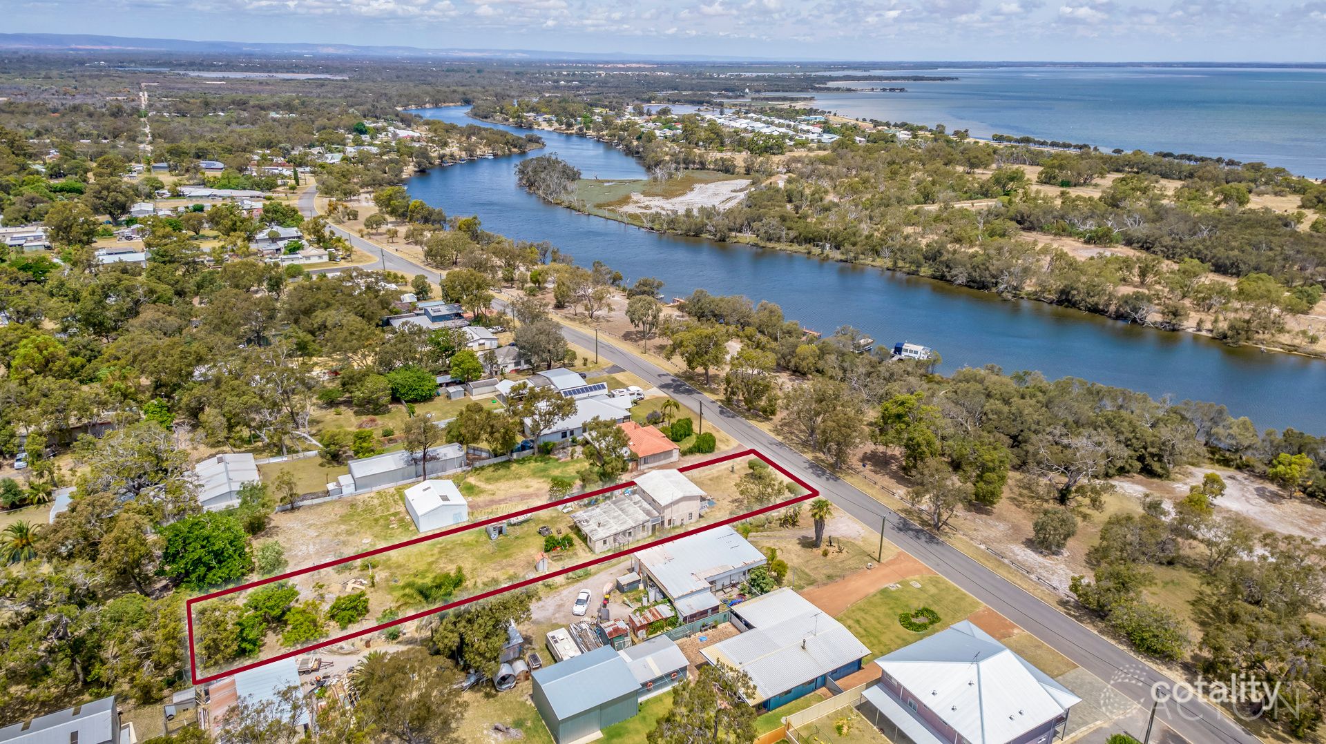 43 Riverside Dr, Furnissdale, WA 6209