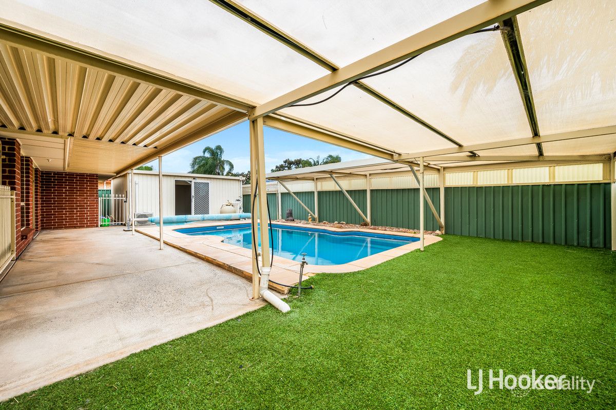 14 Galleon Cl, Blakeview, SA 5114