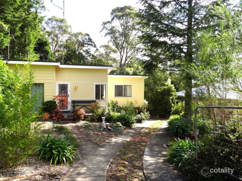 4 Clive St, Katoomba, NSW 2780