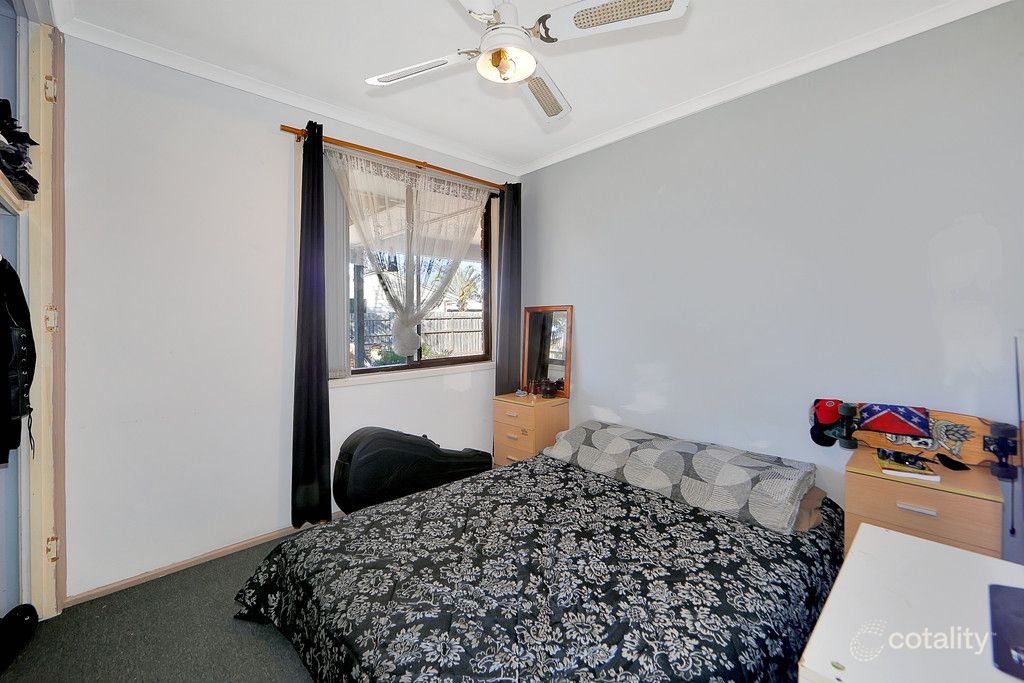 103 Hammond St, Urangan, QLD 4655