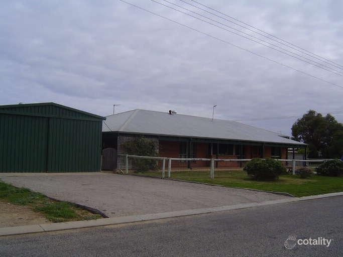 8 Toledo St, Cervantes, WA 6511