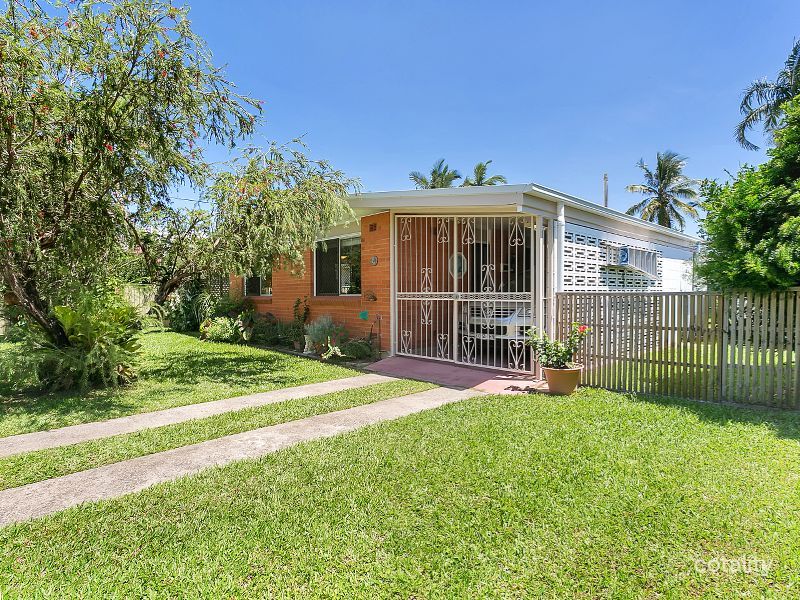129 Greenslopes St, Edge Hill, QLD 4870