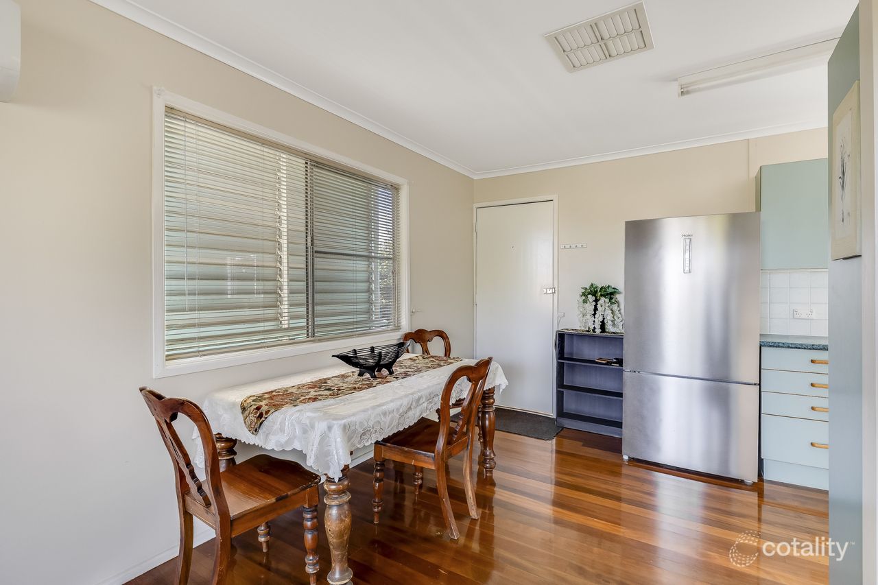 59 Croxley St, Harristown, QLD 4350