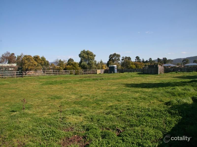 11 Meredith St, Triabunna, TAS 7190