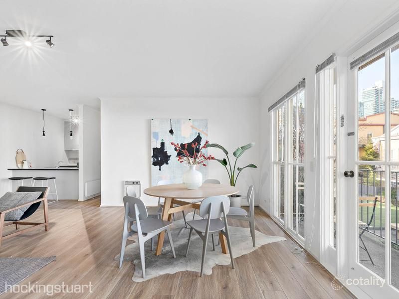 17/30 Miles St, Southbank, VIC 3006