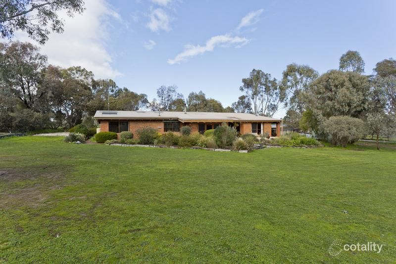 84 Beilharz Rd, Ravenswood, VIC 3453