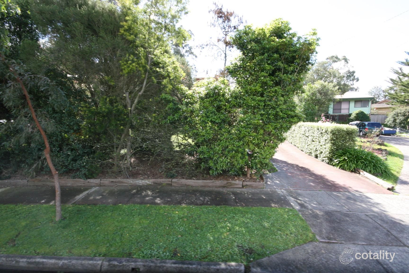 12 Illawarra Ave, Rowville, VIC 3178