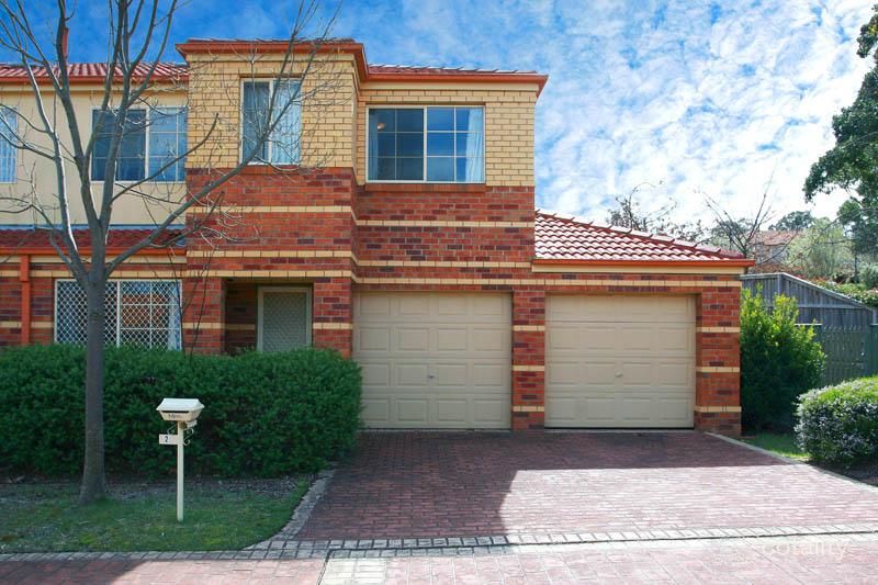 2 Oak Ct, Box Hill South, VIC 3128